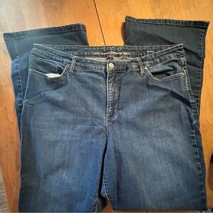 Gloria Vanderbilt Women’s Jeans Size 16 All Around Slimming Jean
